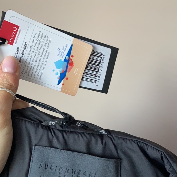 Arys padded vest - Picture 13 of 14